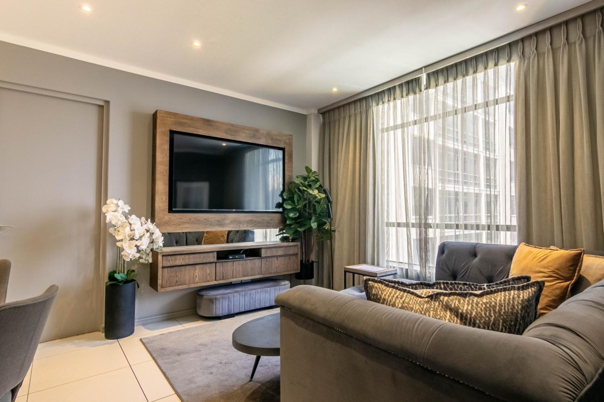 Cgrsa Apartments Sandton Johannesburg Exterior photo